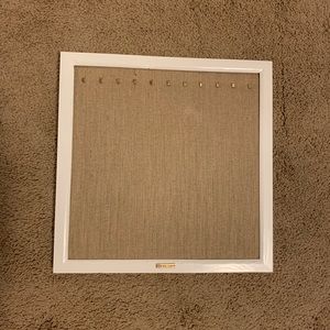 Chloe + Isabel Necklace Display